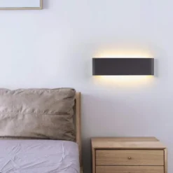 Aplique Led KLAN 410, 14W, negro