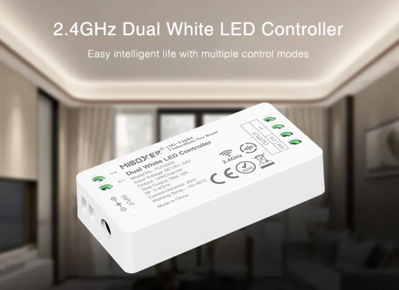 Controlador CCT blanco dual mini RF 4 zonas 12A