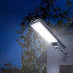 Farola LED Solar BASIC 300W, 3,7V / 4000mAH