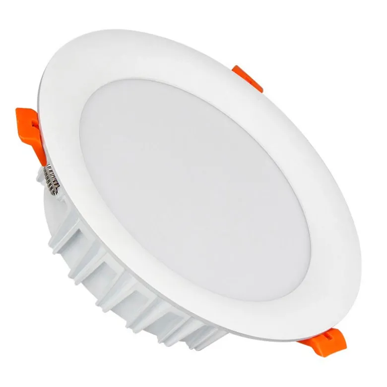 Foco SKATT, 18W, RGB+CCT (2.4GHz)