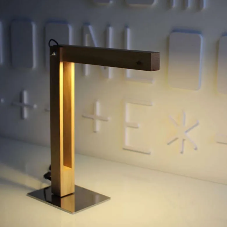 Lámpara Led de madera CARFI 40