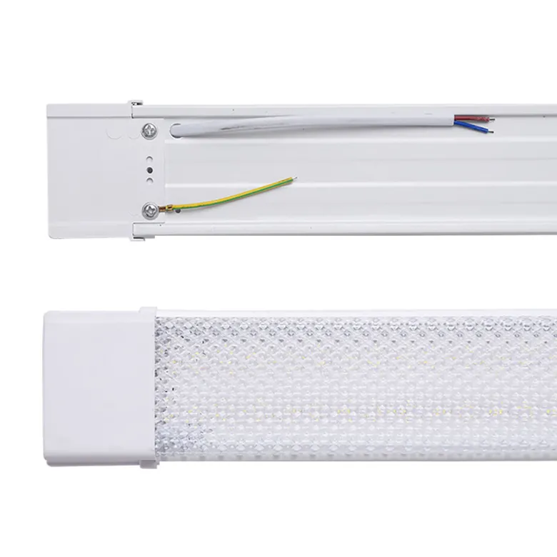 Luminaria Led de superficie SLUM LINE, 50W, 120cm