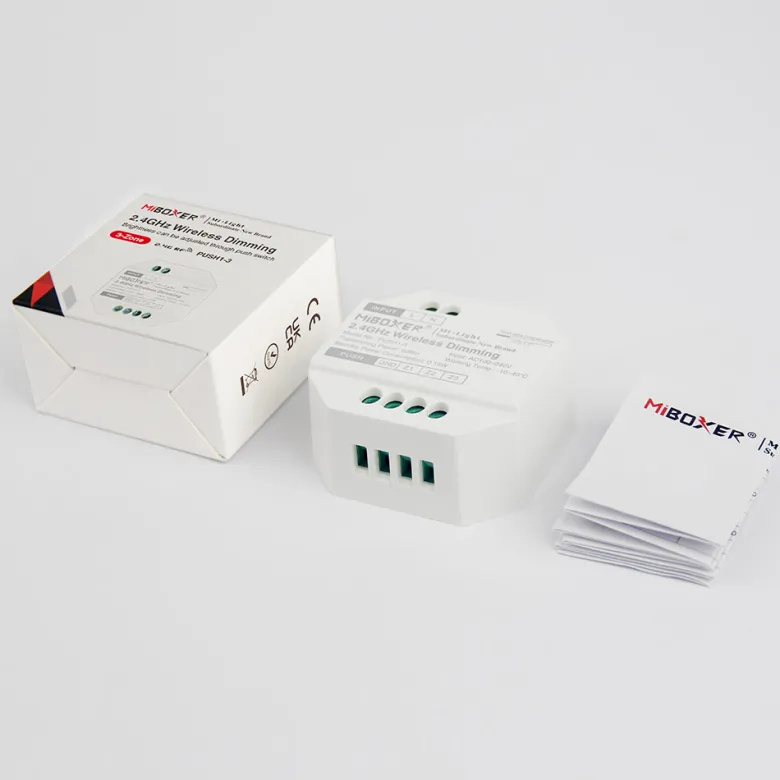 Pulsador inalámbrico RF, 220V, 3 zonas monocolor