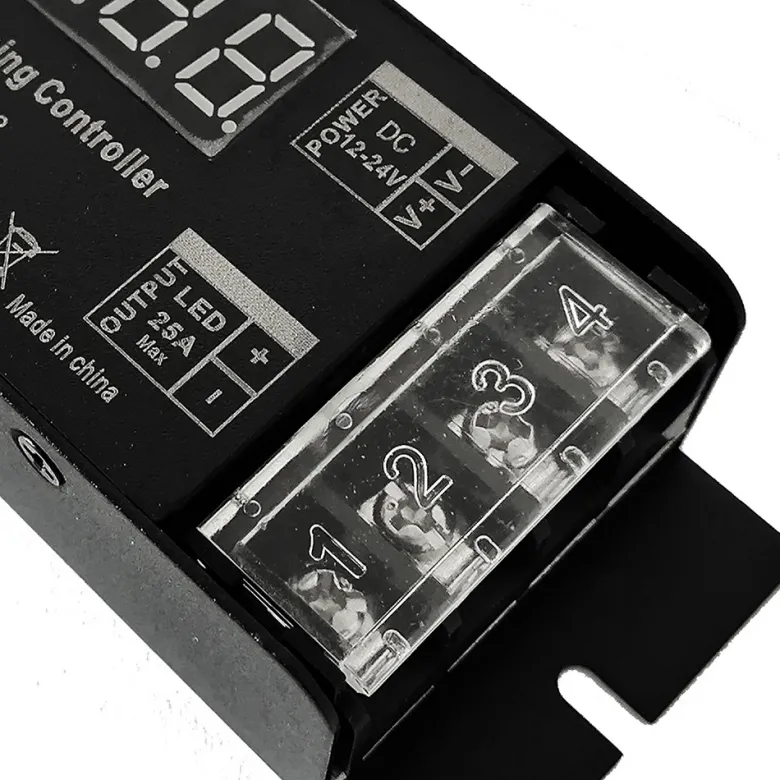 Set Controlador 25A + mando a distancia 4Z RF