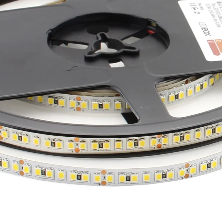 Tira LED Monocolor SMD2835, ChipLed Samsung, DC24V, 5m (210Led/m), 110W, CRI 95 - IP20
